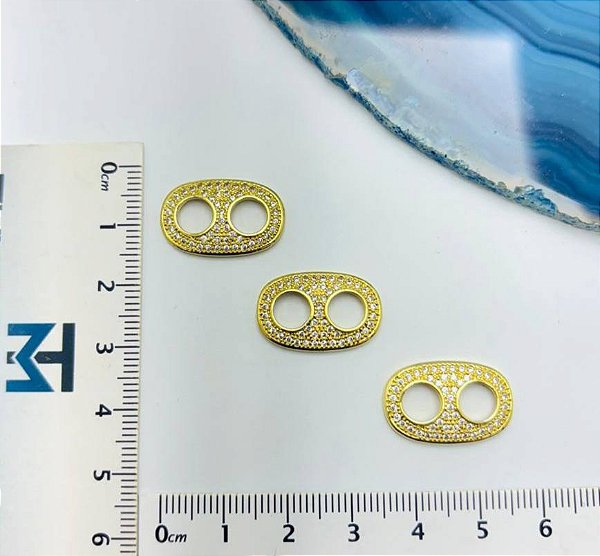 Elo cravejado de zirconia - 01 unid - Banho de 02 milesimos de ouro mais verniz protetivo