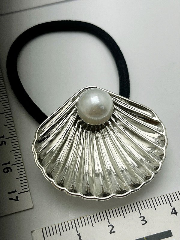 Amarrador Concha com perola - metal niquel - 1 und