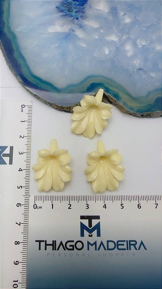 Pingente Flor Resina - 01 Und