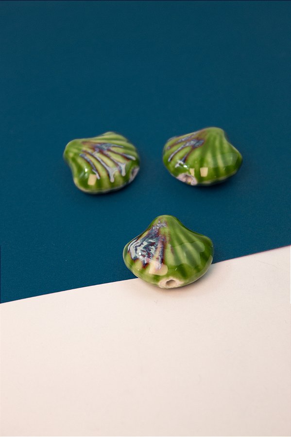 Pingente Concha Passante Ceramica - 01 Und