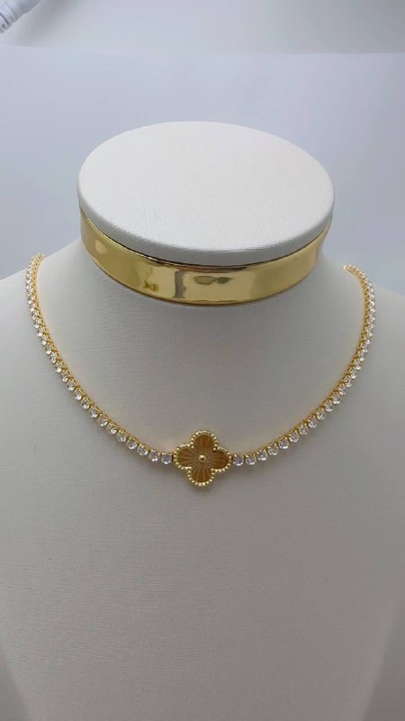 Colar Riviera Com Trevo 45cm Ouro - 01 Und