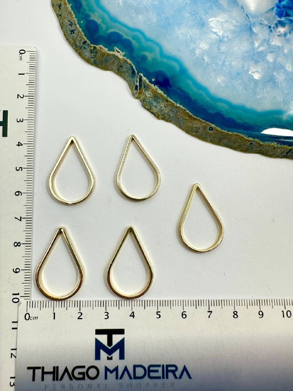 Pingente Caixa Gota 28x18Mm Ouro - 01 Unid