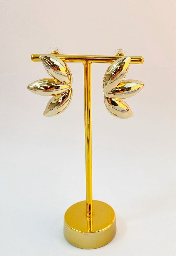 Brinco Flor banho ouro 2 milésimos - 1 par - Brinco super leve