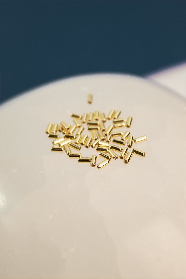 Entremeio Tubo 3x1,5mm Liso Ouro - 100Pçs