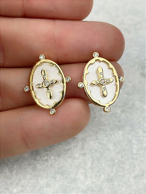 Brinco Oval com Cruz e zirconia - banho ouro com verniz italiano - 1 par