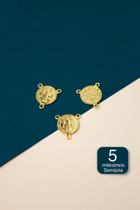 Pingente Religioso Sao Bento 3 saidas Ouro 5 milesimos - 01 und