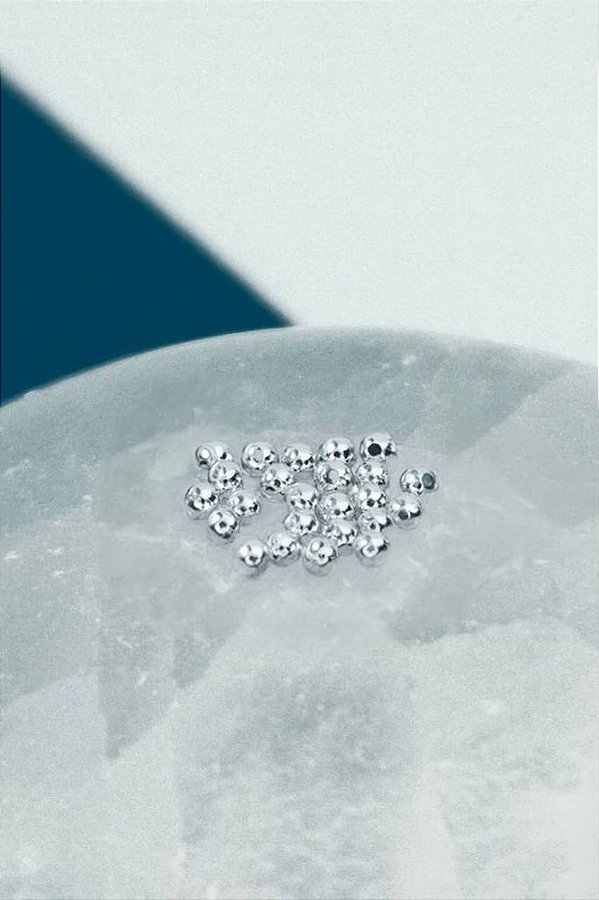 Entremeio Bolinha 2,5mm Prata - 50 Pçs