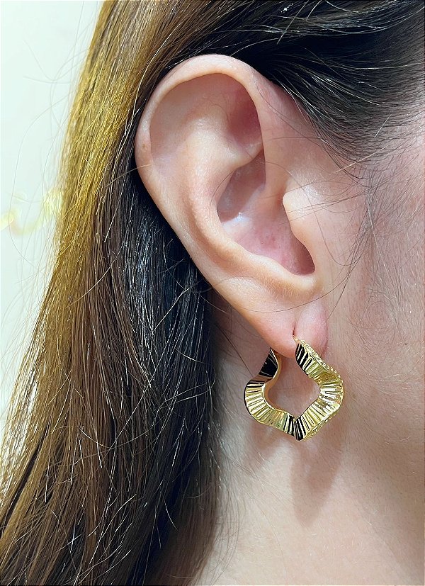 Brinco Argola organico Banho ouro com tarraxa Banho Ouro 2 milésimos com verniz italiano - 1 par