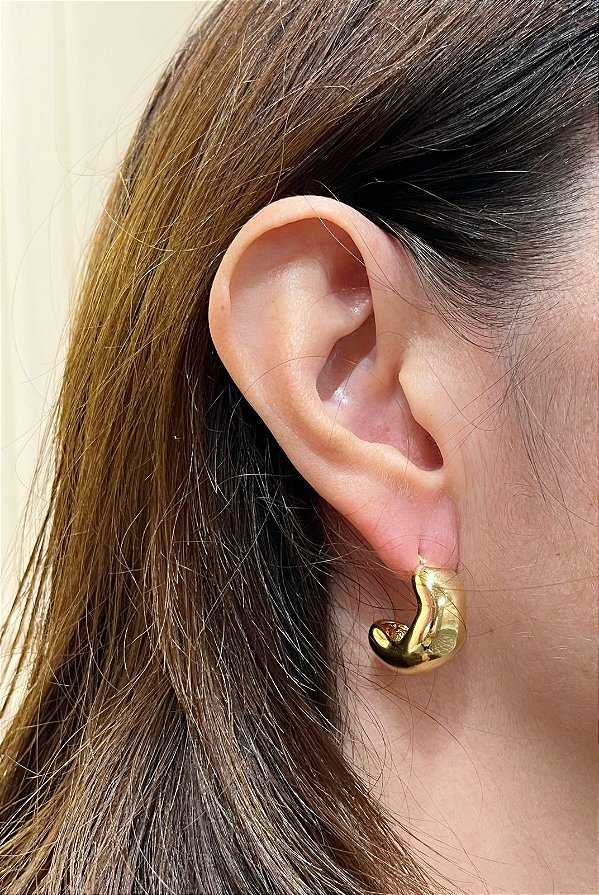 Brinco Argola organico Banho ouro com tarraxa Banho Ouro 2 milésimos com verniz italiano - 1 par