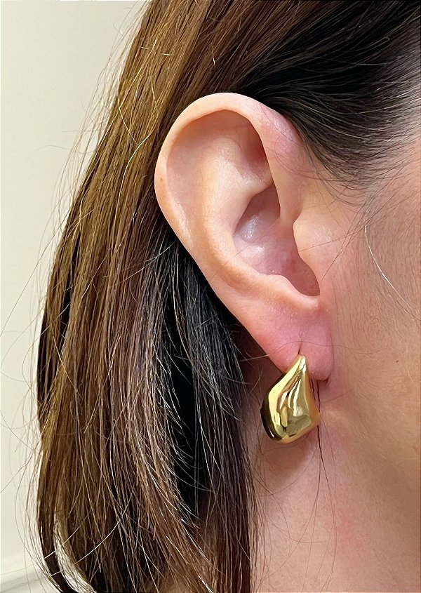 Brinco organico gota Banho Ouro 2 milésimos com verniz italiano - 1 par