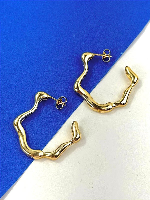 Brinco argola organico ouro - o par