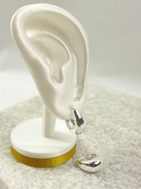 Brinco Argola click Abaolada - 1 par - medida 11mm - banho Prata 925 Semijoia 50 milesimos camada e verniz italiano