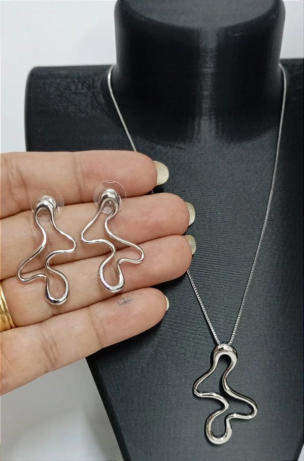 Conjunto Colar Organico + brinco - banho niquel - 1 colar com pingente + 1 par de brinco