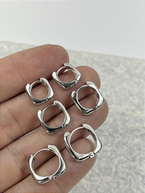 Trio Brinco Argola quadrada Banho níquel - 3 pares - P M G