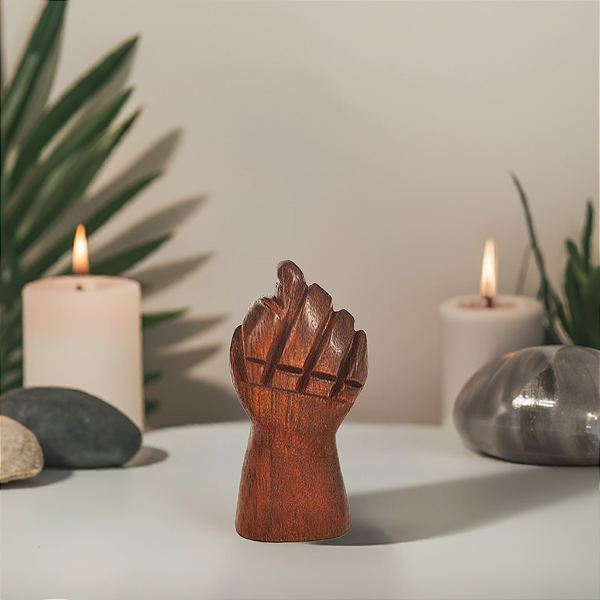 Figa de Madeira Pau Brasil Pequena