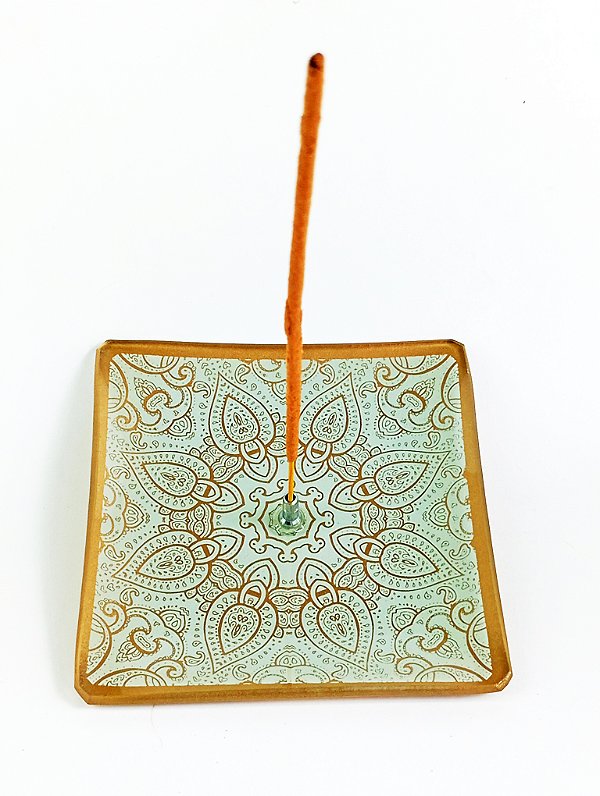 Incensário Pingentes Branco e Dourado