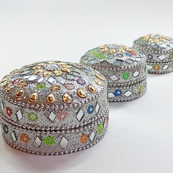 Latas Decorativas Prata