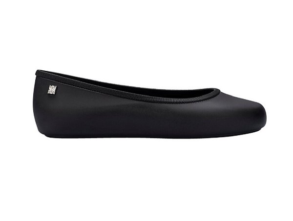 MELISSA SOFT BALLERINA ESSENTIAL AD- 38033