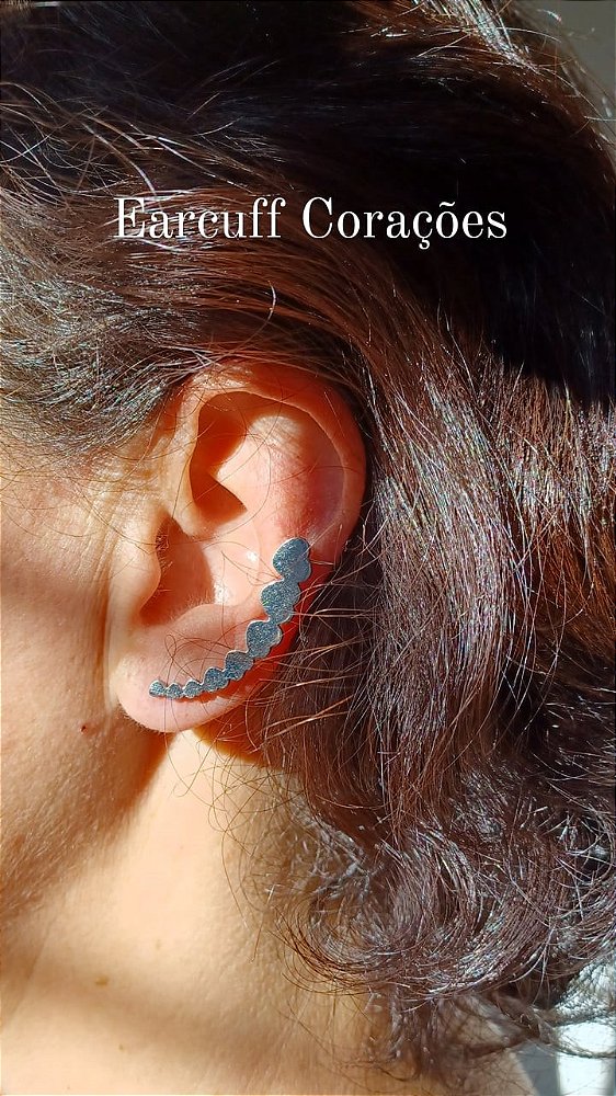 Brinco Piercing Corações prateado aço