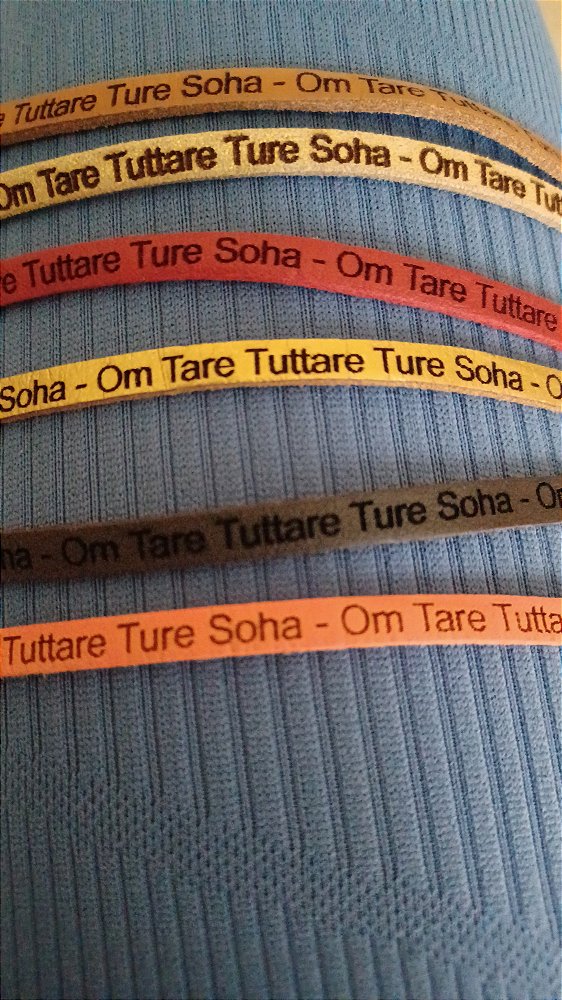 Pulseira Feminina  Om tare tuttare ture soha -2 voltas