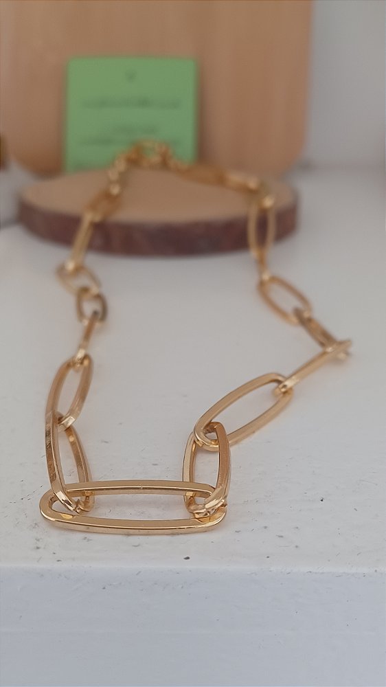 Corrente metal dourada elos grandes