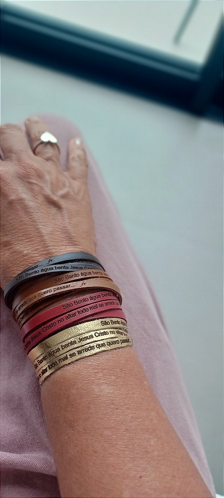 Pulseira Feminina Proteção de São Bento- 3 voltas