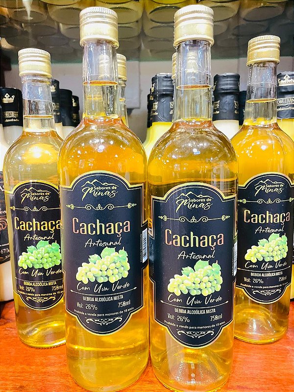 Cachaça com Uva Verde