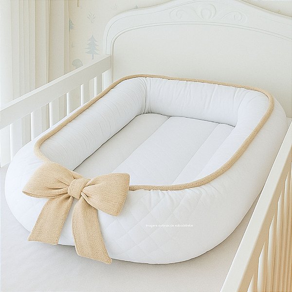 Ninho Básico - Malha Jacquard - Branco / Bege Nuvem - Cordão Tricot Laço