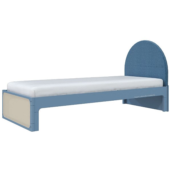 Cama Skandi Com Cabeceira Estofada - Sarja Azul / Azul Sereno