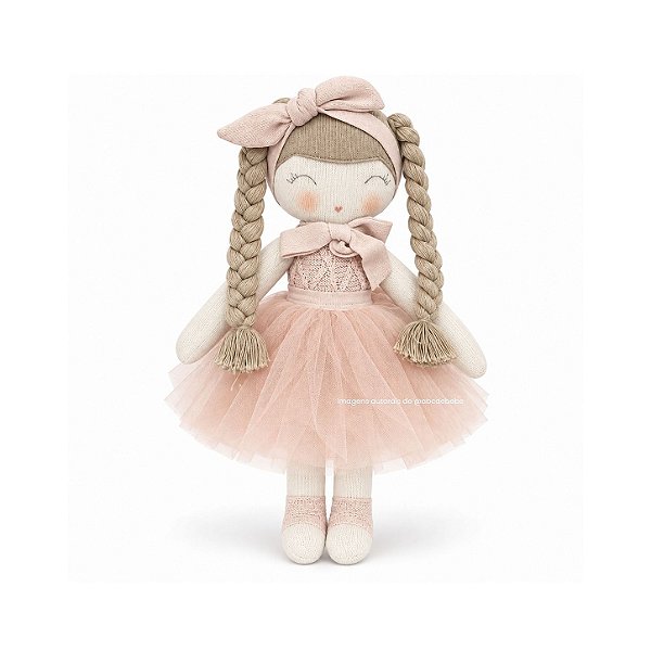 Boneca Decorativa Em Tricô Com Saia Tule Rosa - Peça De Mostruário - prontaentrega