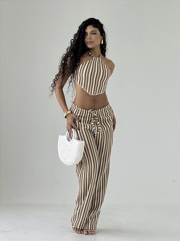 Conjunto Listrado Marrom