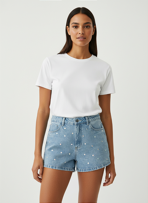 Shorts Jeans com Aplicações