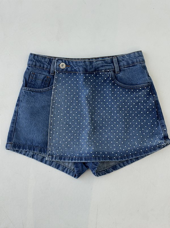 Shorts Jeans com Aplicações