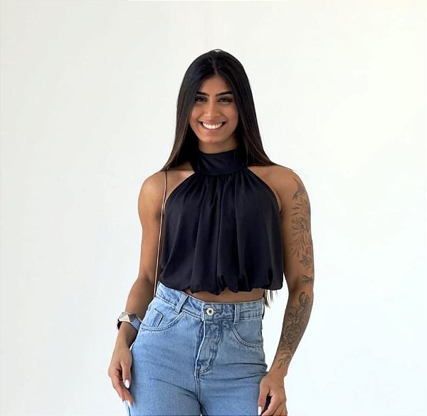 Cropped Babados de Gola Alta Preto