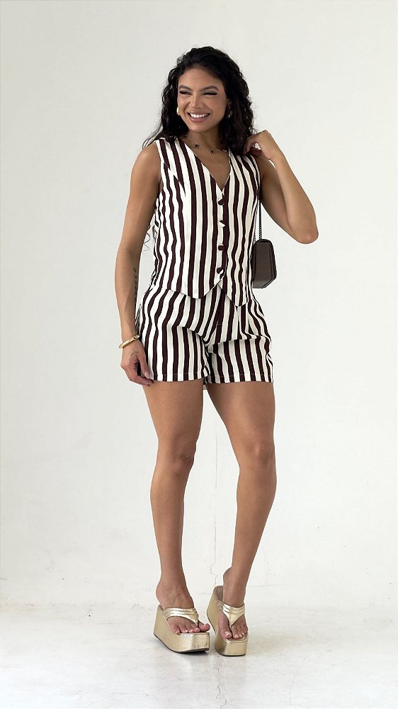 Conjunto Listrado Elegante