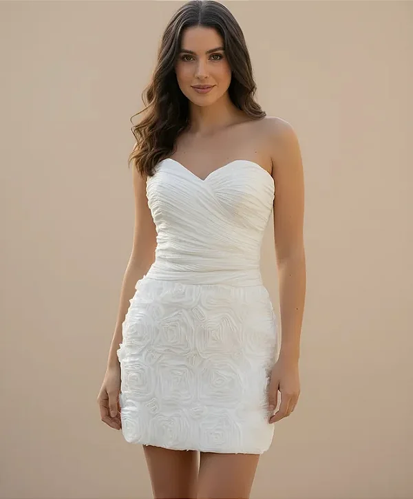 Vestido Tomara que Caia Com bojo Detalhes Em Flores