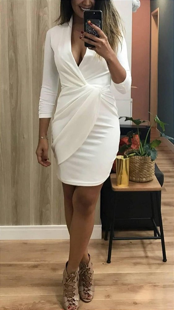 Vestido Curto Manga Longa