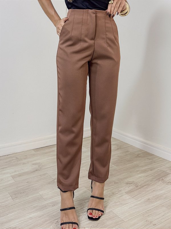 Calça Cenoura Marrom