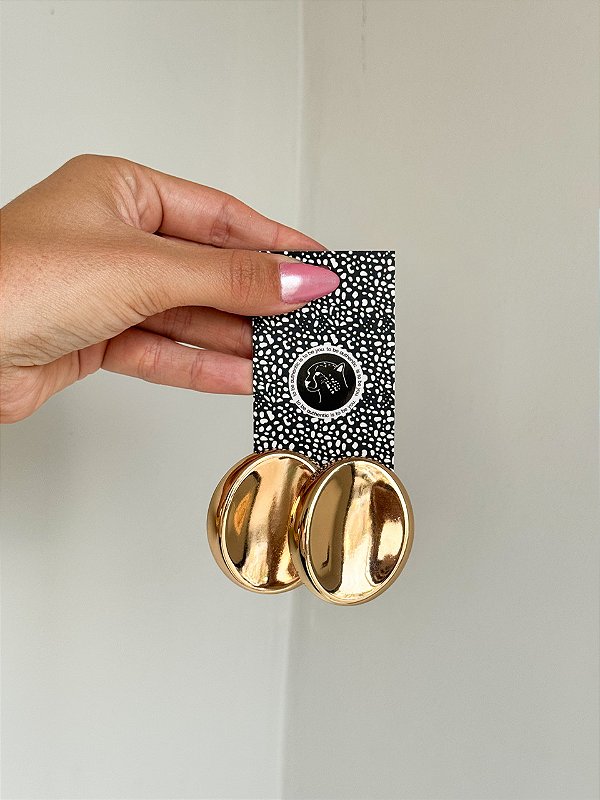 Brinco Oval Dourado