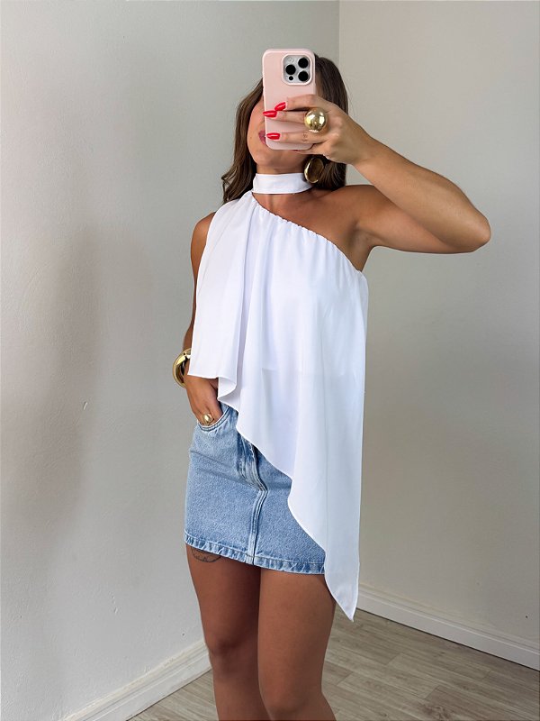 Blusa fluida assimétrica branca