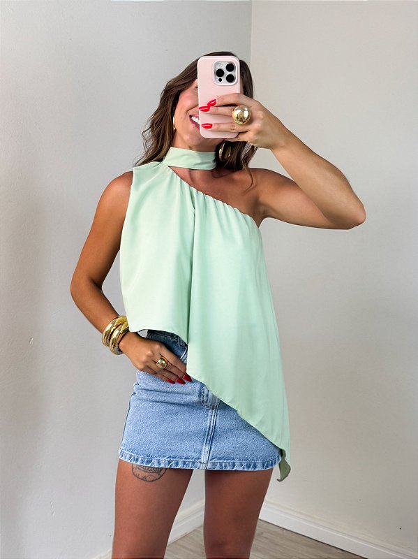 Blusa fluida assimétrica verde