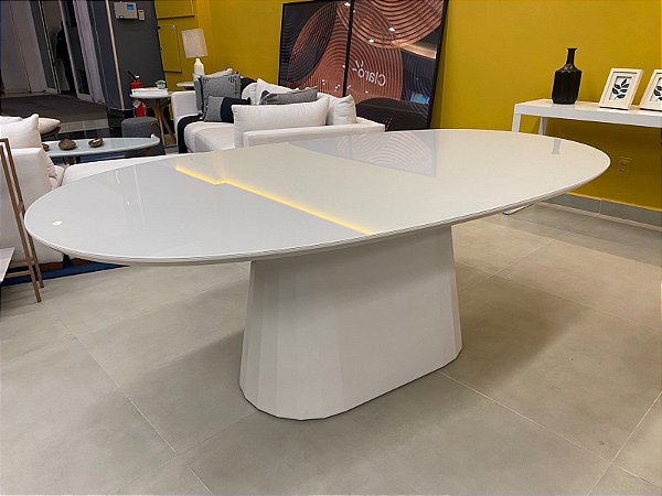 MESA VERSA OVAL - OFF WHITE - MADEIRA LAMINADA - DIMENSÃO 2,00 X 1,00