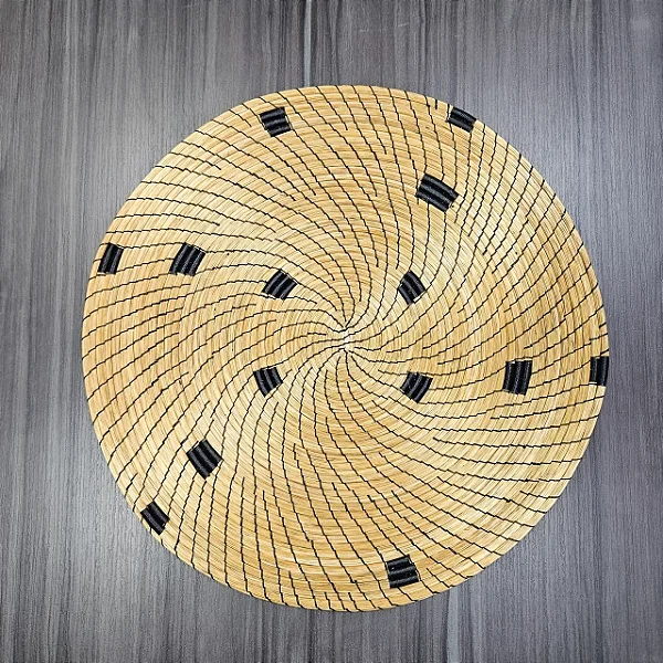 Porta prato de Capim Dourado. Sousplat 35 cm. Código SO4.