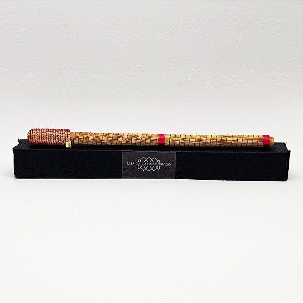 Caneta Spiro Capim Dourado e Fio Fino Vermelho Cereja CA34
