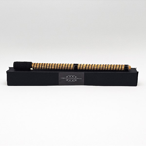 Caneta Spiro Capim Dourado e Fio Cor Vibrante Preto CA42