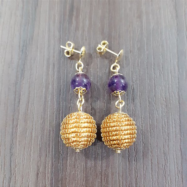 Brinco Capim Dourado C/ Pedra Natural Ametista Cód. B403 - Hipoalergênico