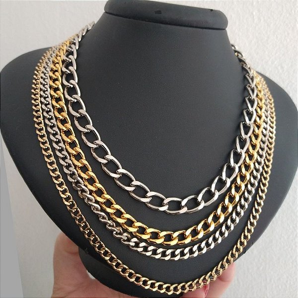 Colar correntaria em formato Camadas  folheado em ouro e ródio Cleópatra ( prateado e dourado)