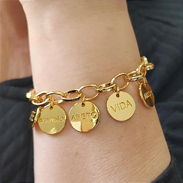 Pulseira correntaria com Desejos fé, amor, vida, gratidão e afeto folheado em ouro Desejos