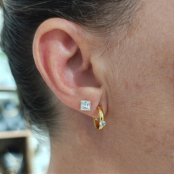 kit de Brincos com Argola com pedra strass e  mini pedra zirconia quadrada folheado em ouro