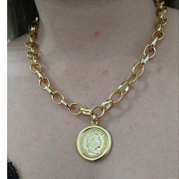 Colar correntaria com design de elos iris com pingente de Moeda Romana Folheado em ouro
